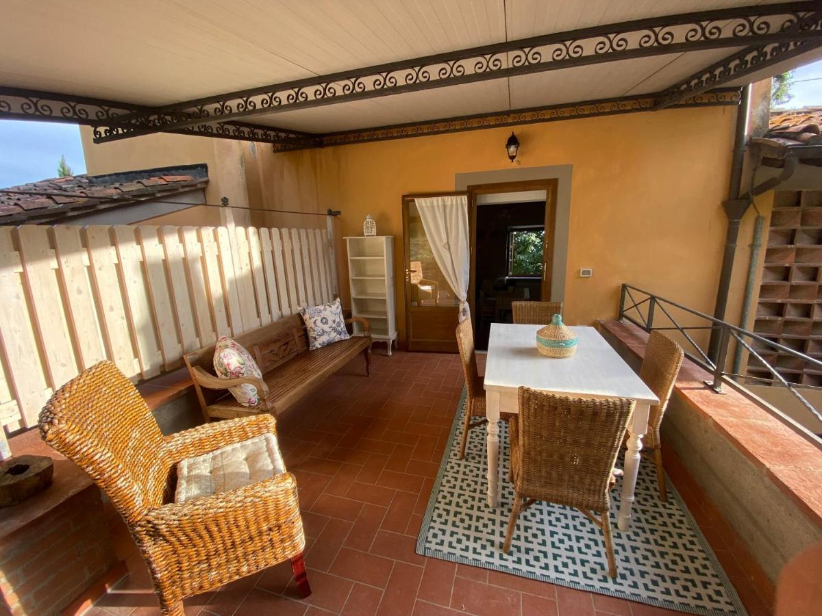 La Casa Sui Colli Villa Uzzano Luaran gambar