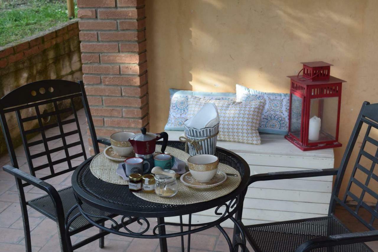 La Casa Sui Colli Villa Uzzano Luaran gambar