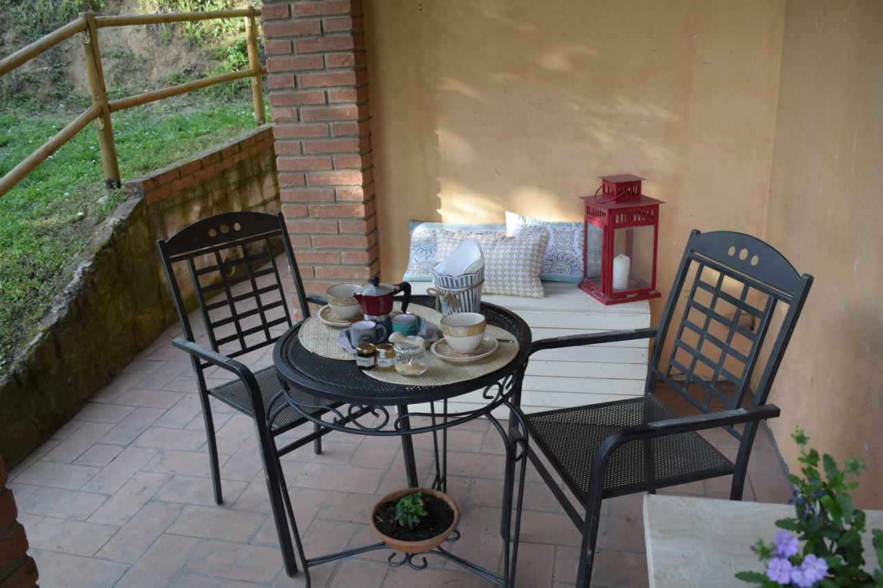 La Casa Sui Colli Villa Uzzano Luaran gambar